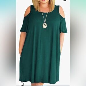 NWT  Cold Shoulder Plus Size Casual T-Shirt Swing Dress with Pockets